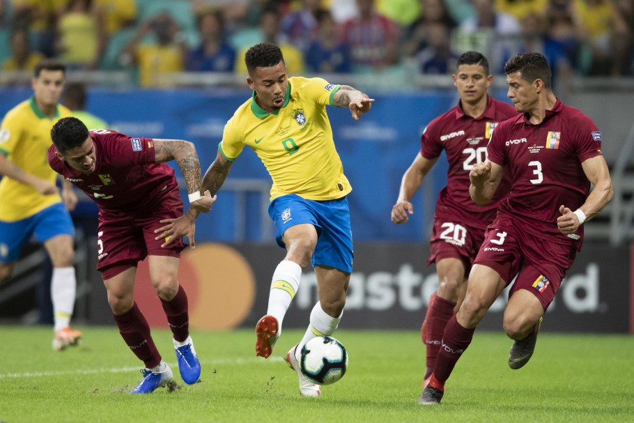 Brasil empata com Venezuela nas eliminatórias da Copa do Mundo