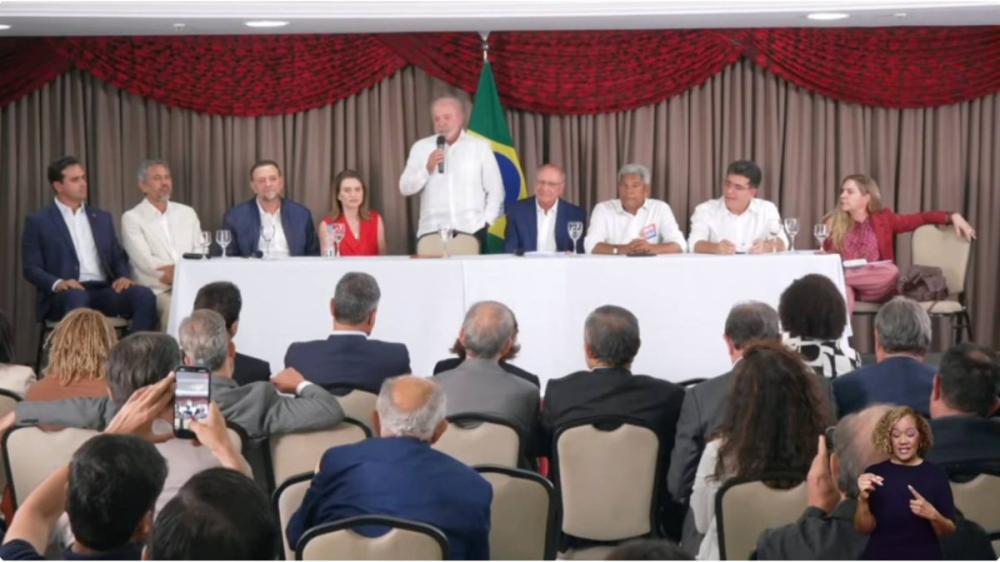 Lucas vai à mesa em encontro de Lula com governadores e senadores eleitos