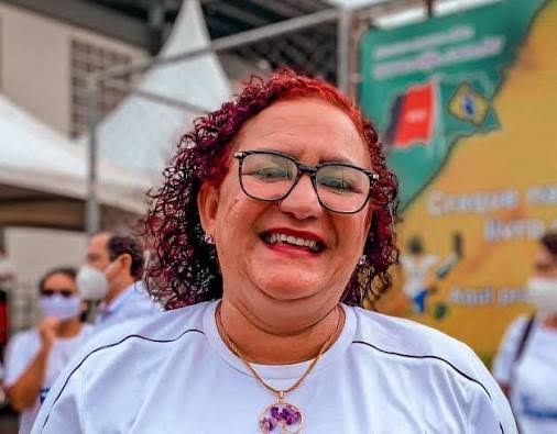 Sandra Marrocos reafirma apoio a Lula e saída do Podemos após partido apoiar Flávio Bolsonaro 
