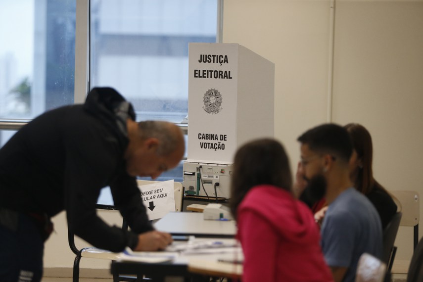 Candidatos do segundo turno não podem ser presos a partir deste sábado; entenda a regra