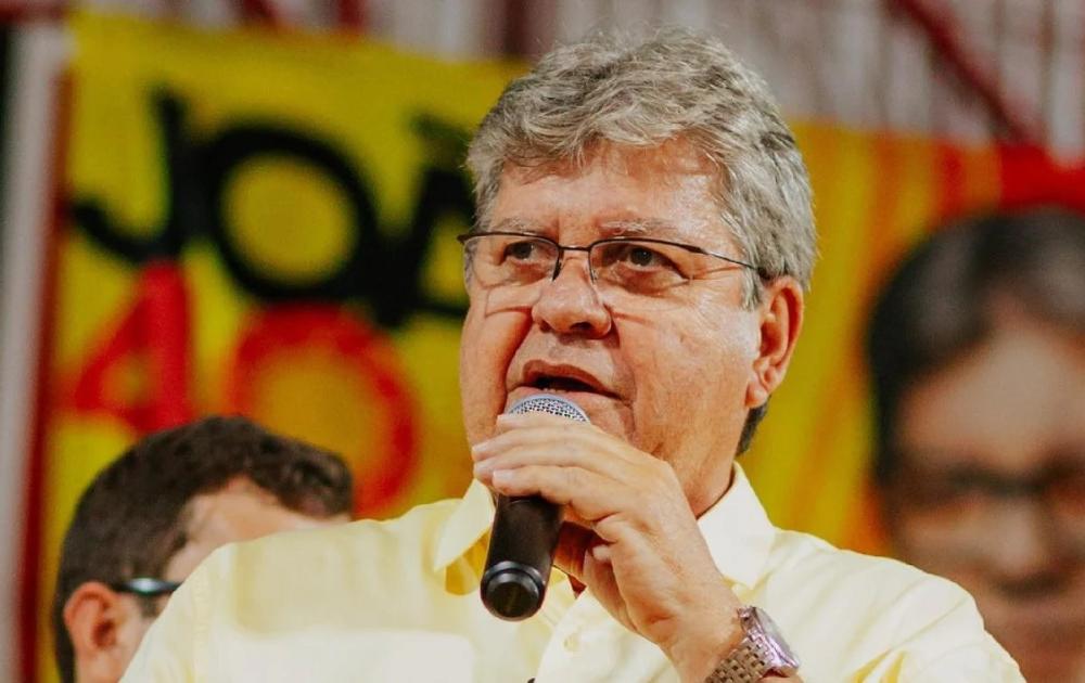 João Azevêdo está entre os 20 maiores doadores eleitorais do país, aponta TSE